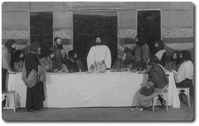 Jésus prend son dernier repas avec les apôtres